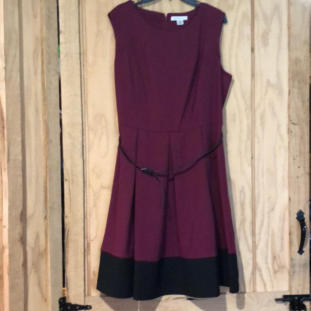 Liz Claiborne belted dress